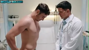 Docteur sodomise patient musclé au cabinet médical