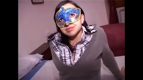 Italiennes débutantes se font défoncer le cul - casting